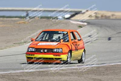 media/Sep-28-2025-24 Hours of Lemons (Sun) [[5dfe0e5f6e]]/12pm (Outside Grapevine)/